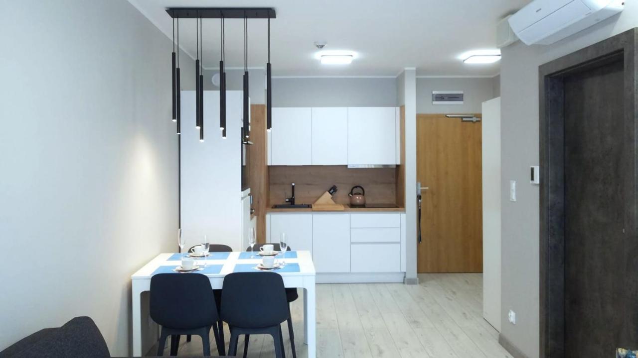 Private Apartment, Aircondition, Hd Tv Pl & De, Wifi, Garage, Fully Equipped, Near Beach Kolobrzeg Dış mekan fotoğraf