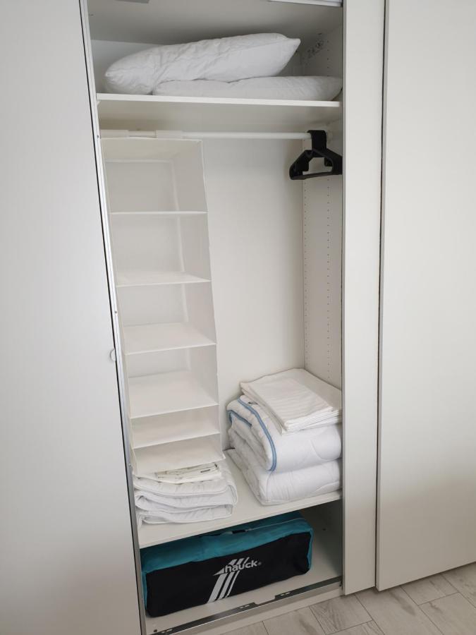Private Apartment, Aircondition, Hd Tv Pl & De, Wifi, Garage, Fully Equipped, Near Beach Kolobrzeg Dış mekan fotoğraf
